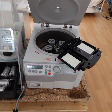 hand centrifuge|second hand centrifuges.